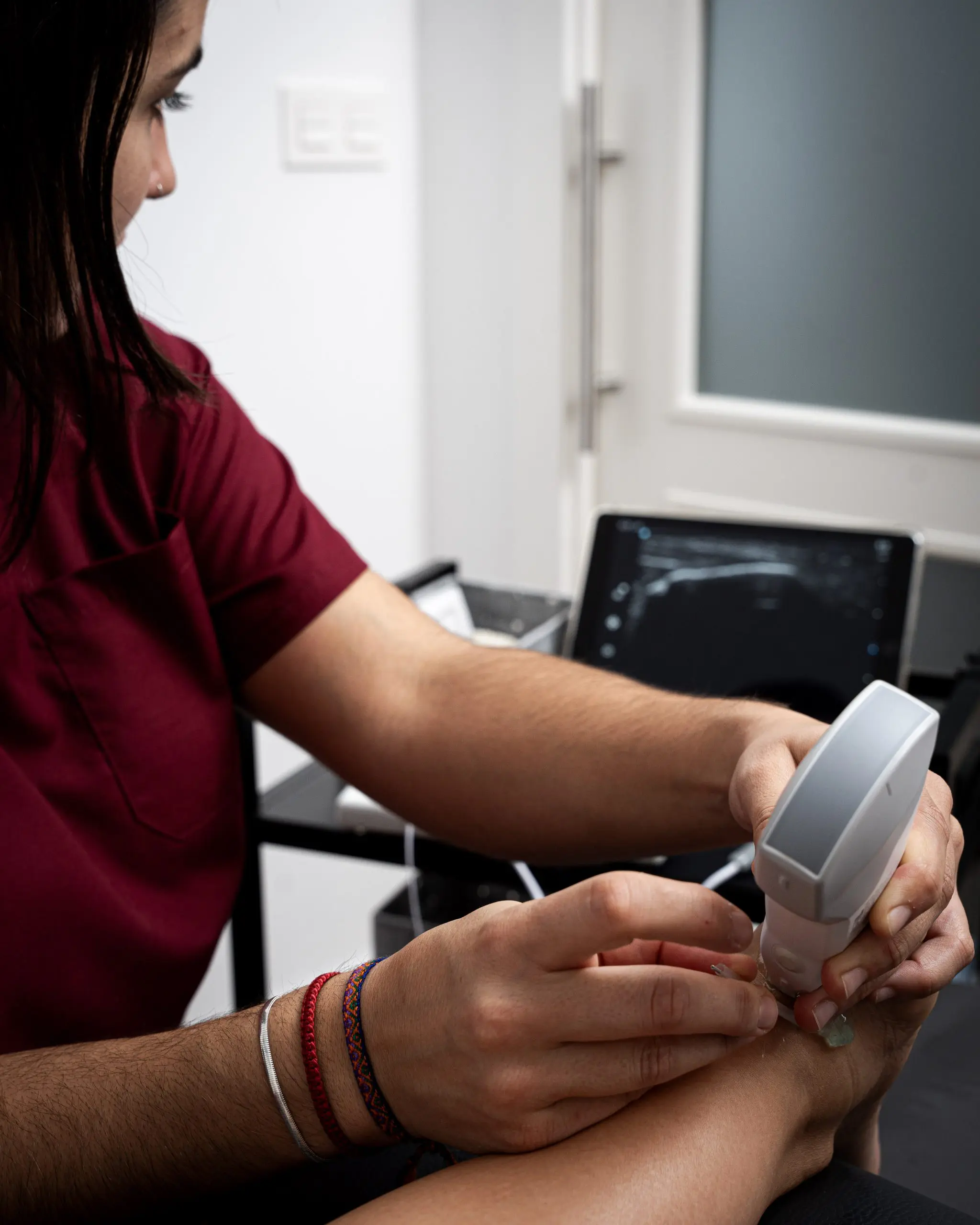 Ecografía diagnóstica en Zutik Fisioterapia, Oñati